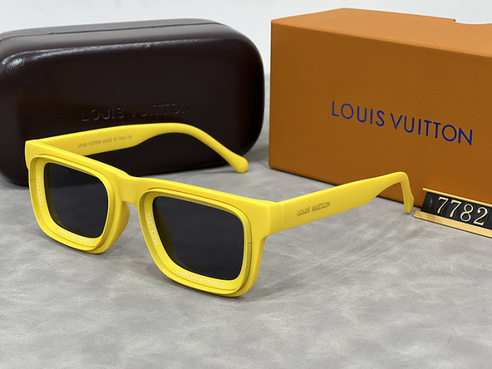 LV Sunglasses AAA-546
