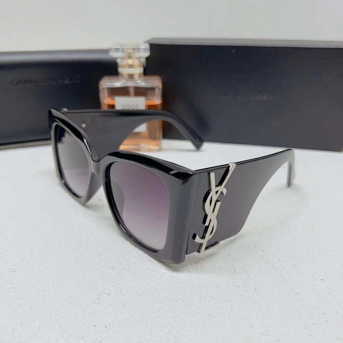YL  Sunglasses AAA-071