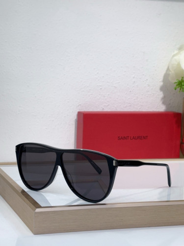 YL  Sunglasses AAAA-1126