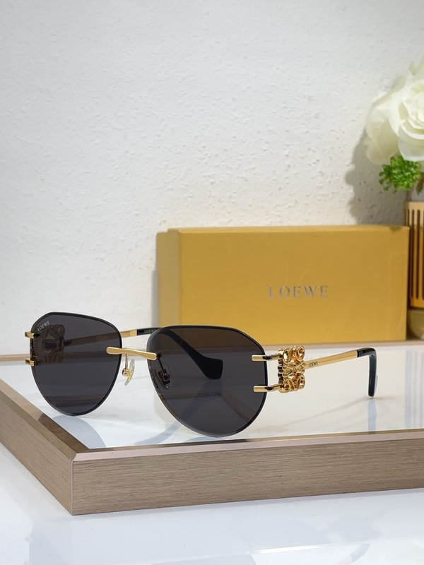 Loewe Sunglasses AAAA-649