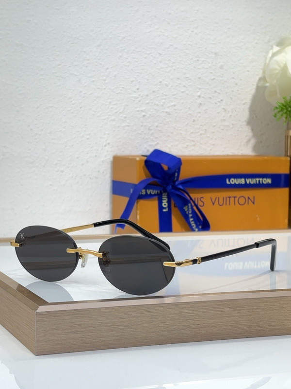 LV Sunglasses AAAA-5702