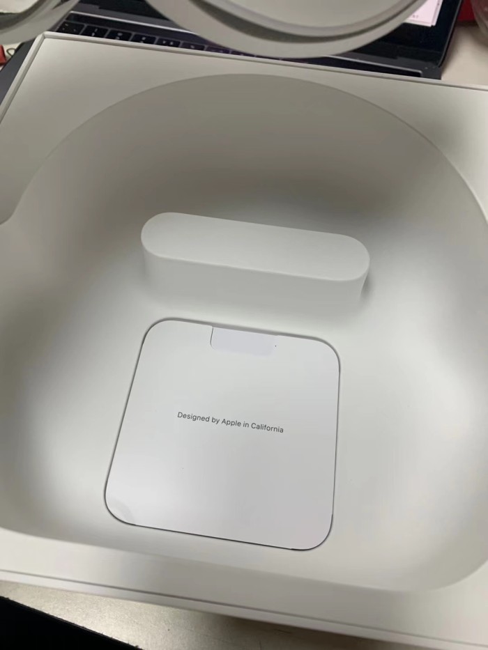 Air Pods MaX