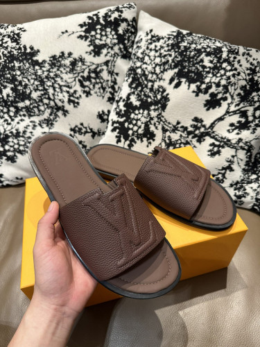 LV women Sandals 1：1 Quality-1084