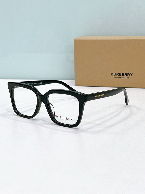 Burberry Sunglasses AAAA-3120
