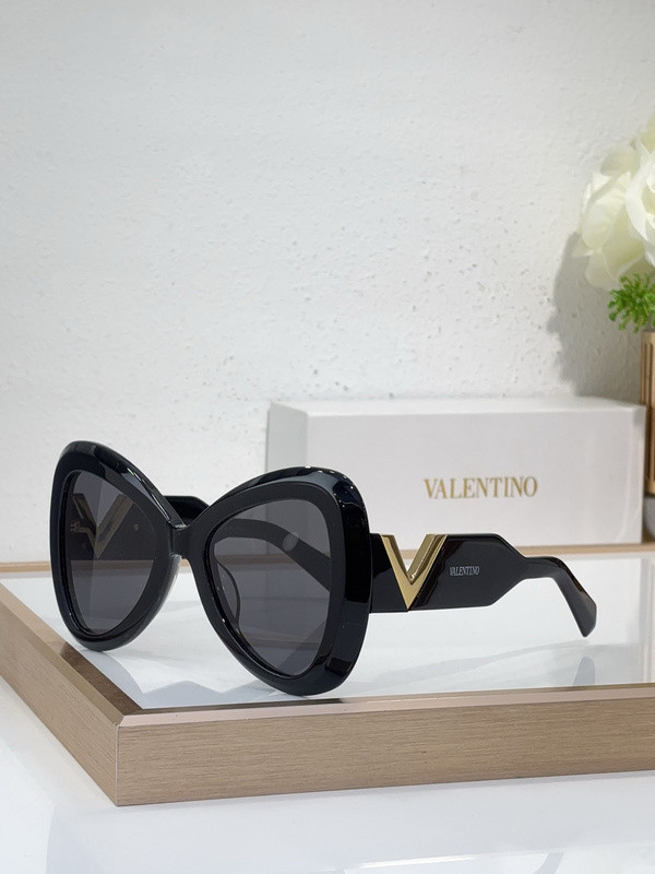 V Sunglasses AAAA-627