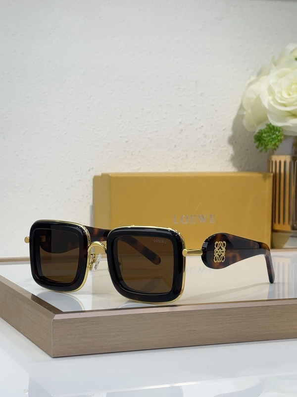 Loewe Sunglasses AAAA-840