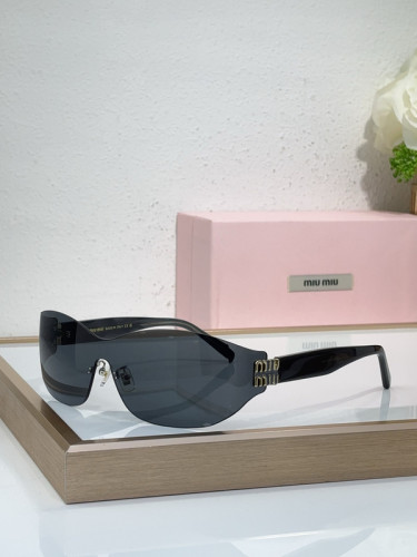 Miu Miu Sunglasses AAAA-1992