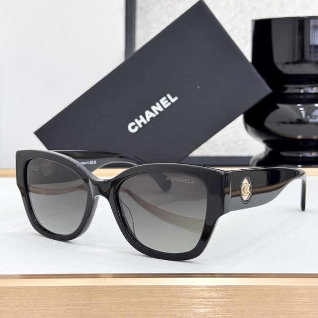 CHNL Sunglasses AAAA-5616
