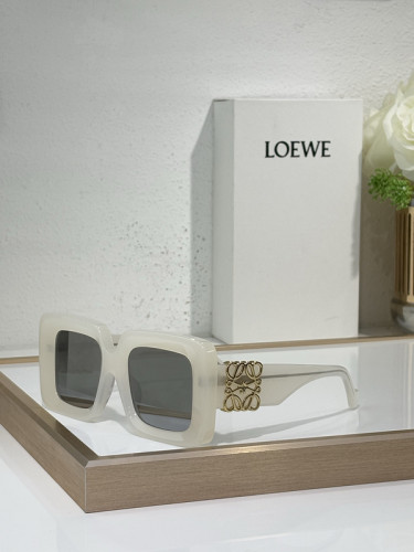 Loewe Sunglasses AAAA-930