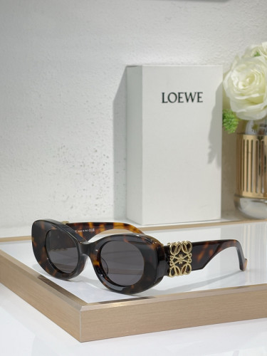 Loewe Sunglasses AAAA-946