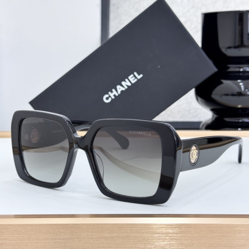 CHNL Sunglasses AAAA-5626