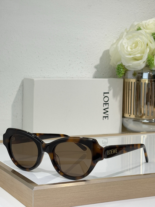 Loewe Sunglasses AAAA-905