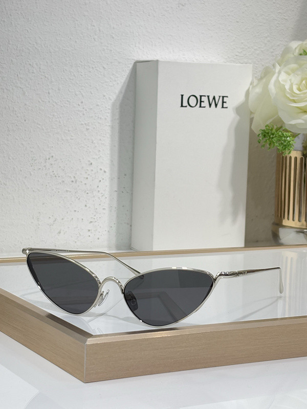 Loewe Sunglasses AAAA-966