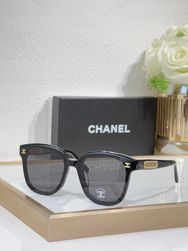 CHNL Sunglasses AAAA-5683