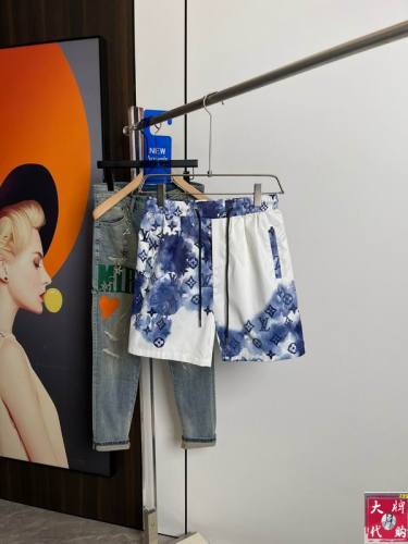 LV Shorts-831(M-XXXL)