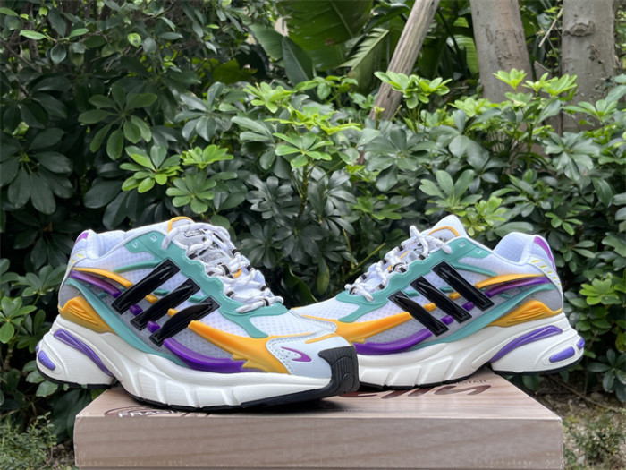 Pharrell Willams x AD Jellyfish-002