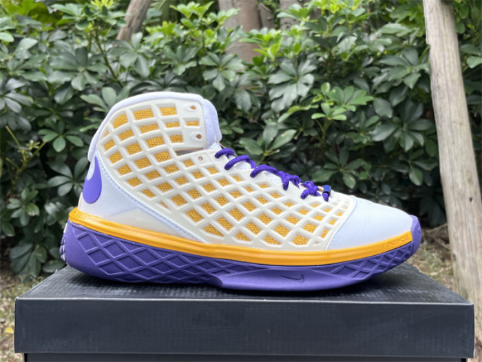 Nike Kobe 3 Protro-002