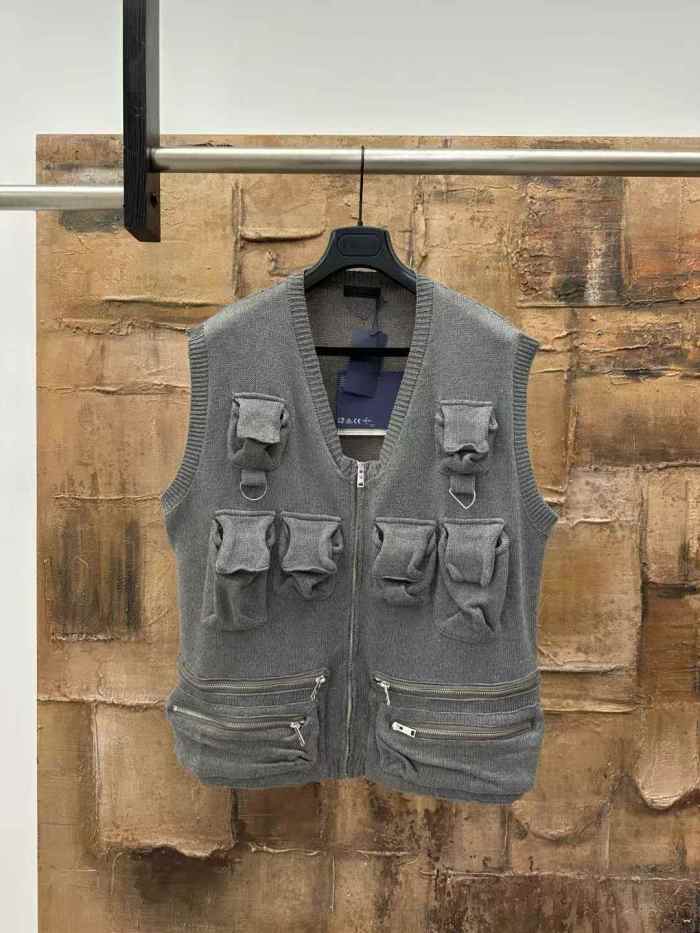 Prada Vest High End Quality-010