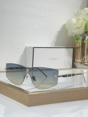 GIVENCHY Sunglasses AAAA-455