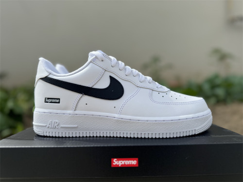 Authentic Supreme x Nike Air Force 1 Low White