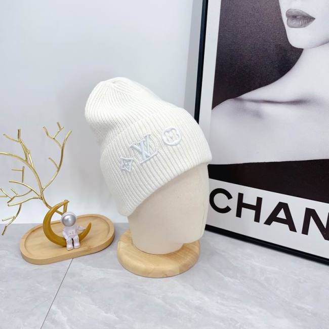 LV Hats AAA-1558