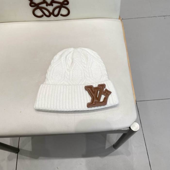 LV Hats AAA-1376