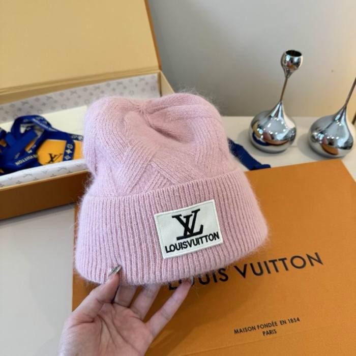 LV Hats AAA-1405