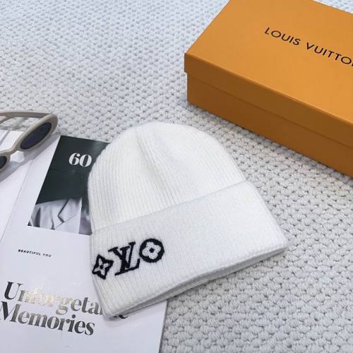 LV Hats AAA-1328
