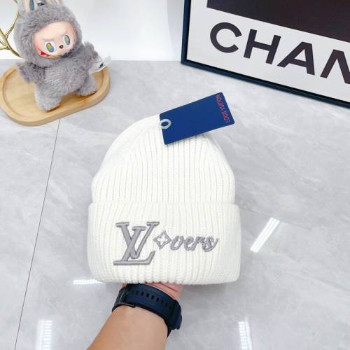 LV Hats AAA-1494