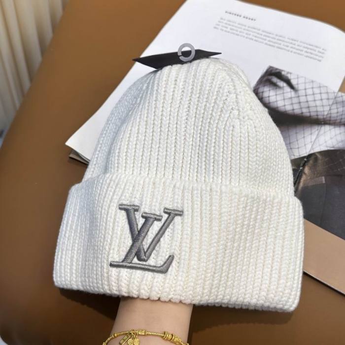 LV Hats AAA-1469