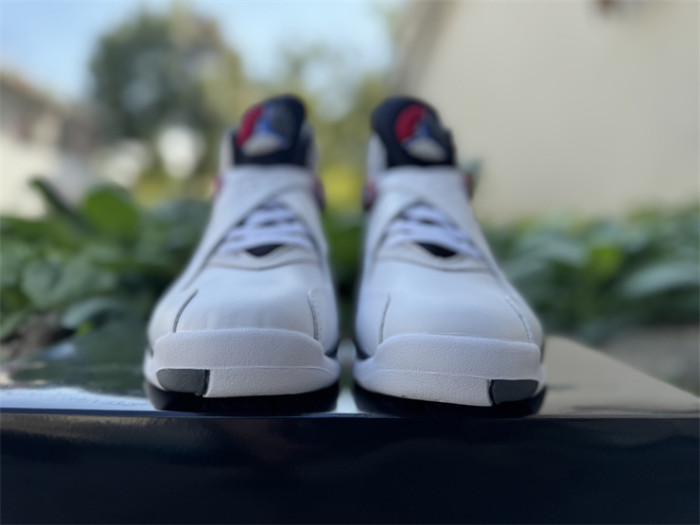 Authentic Jordan 8 Retro Bugs Bunny 2025