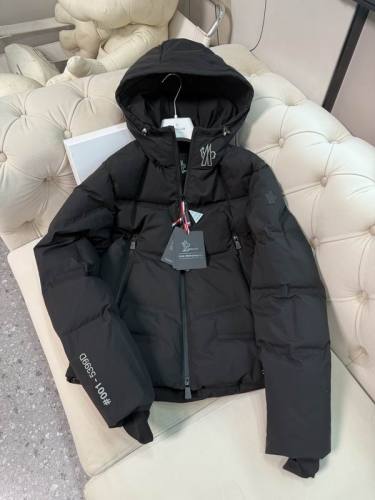 Moncler Down Coat men-2243