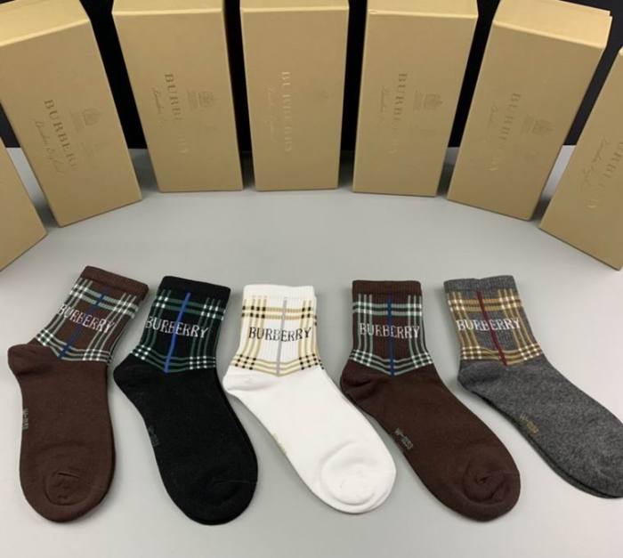 Burberrys Socks-004