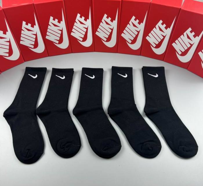 Nike Socks-020