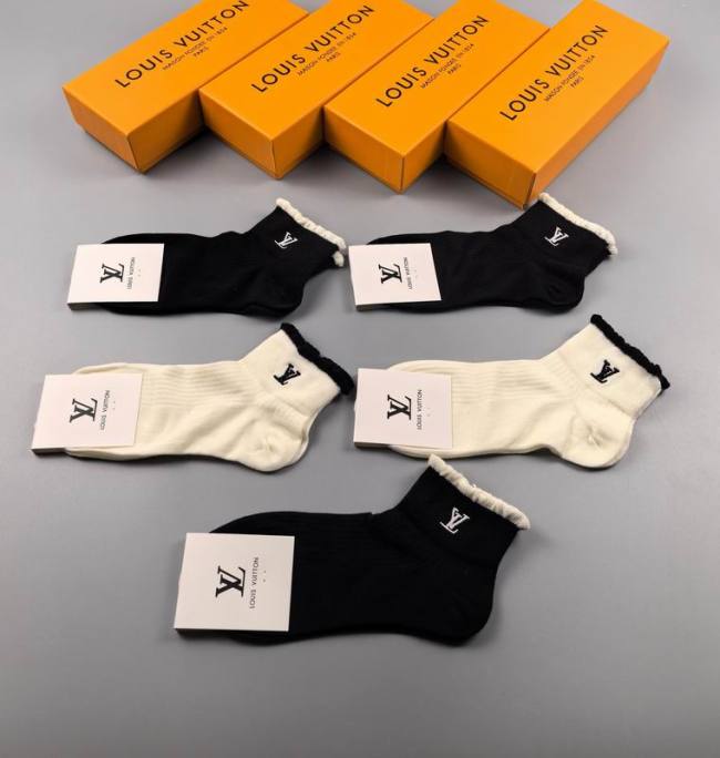 LV Socks-093