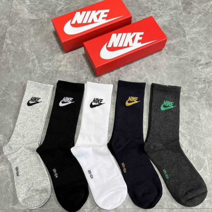 Nike Socks-060