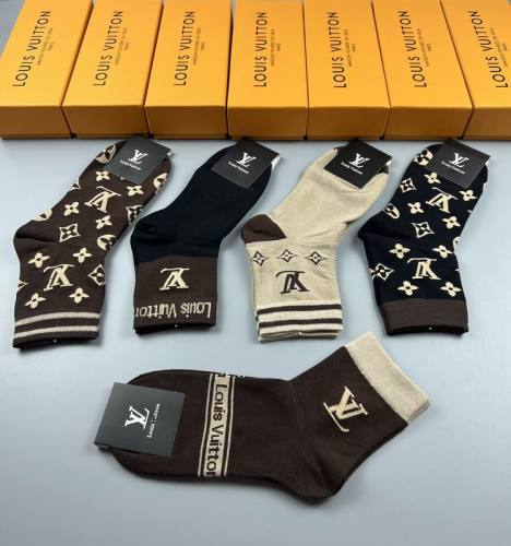 LV Socks-085