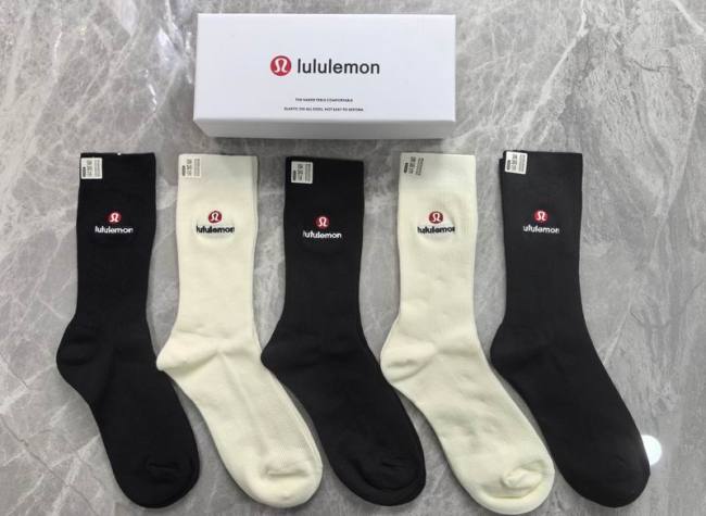 Luluemon Socks-002