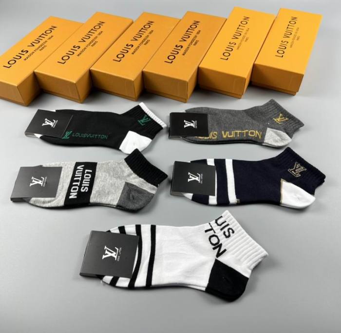 LV Socks-005