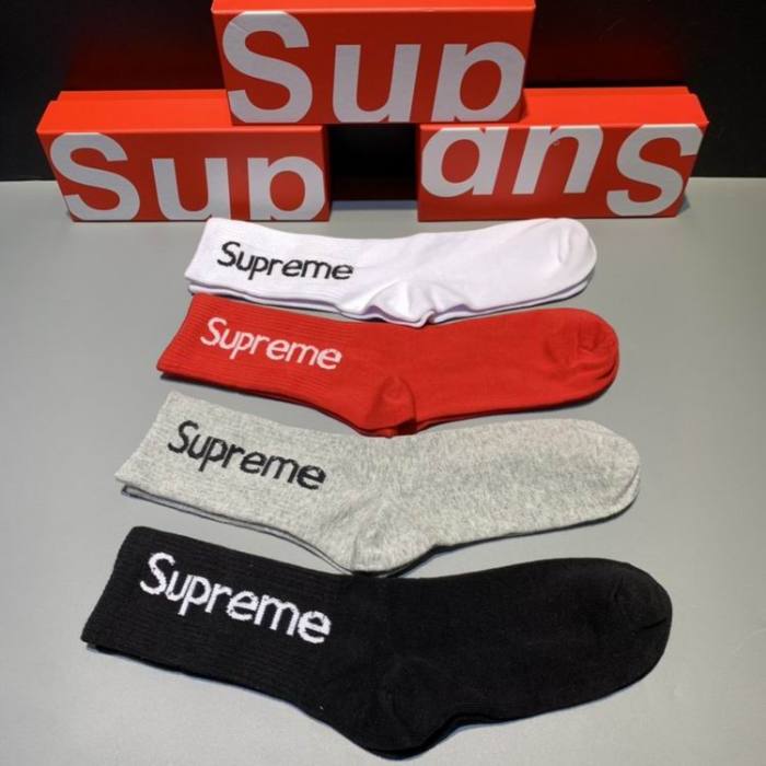 Supreme Socks-003