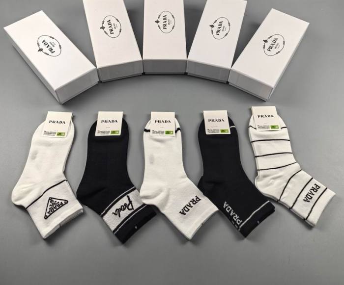 Prada Socks-030