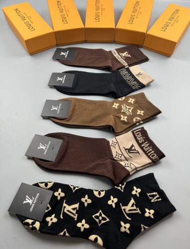 LV Socks-087