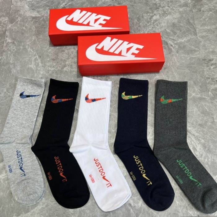 Nike Socks-022