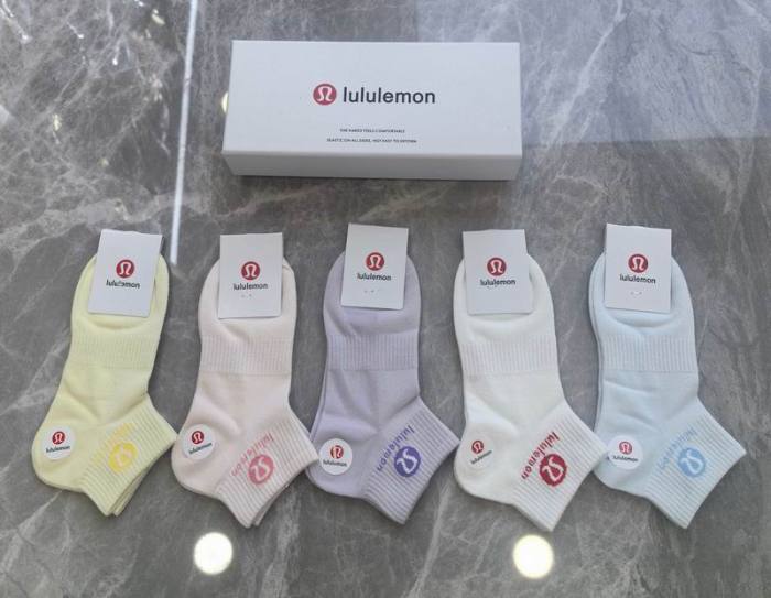Luluemon Socks-020