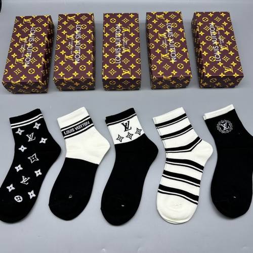 LV Socks-037