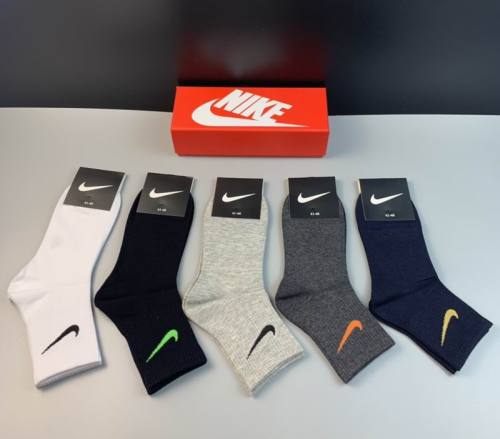 Nike Socks-024
