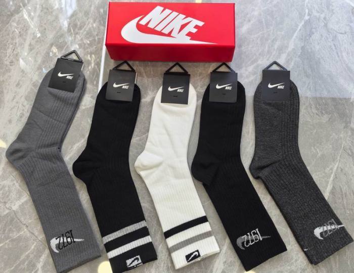 Nike Socks-102