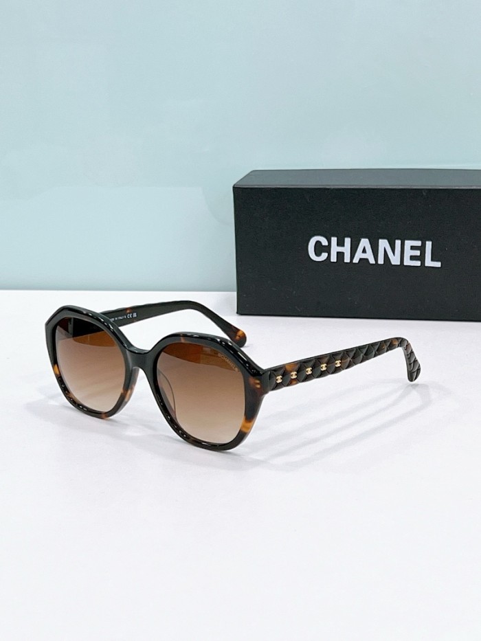CHNL Sunglasses AAAA-6684