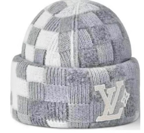 LV Hats AAA-1649