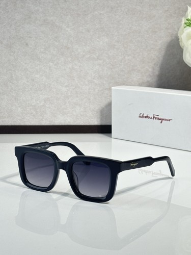 Ferragamo Sunglasses AAAA-1113